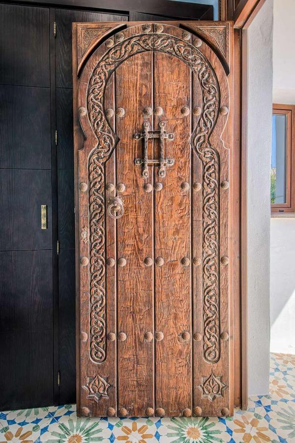 Apartamentos Turisticos Bahia De Trafalgar Zahora Bagian luar foto